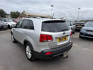 Used 2011 Kia Sorento Kx-3 Silver - Interior and Exterior details 5