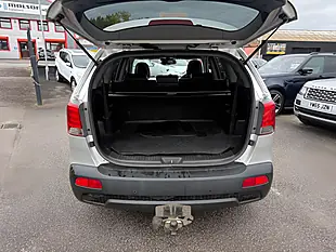 Used 2011 Kia Sorento Kx-3 Silver - Interior and Exterior details 7