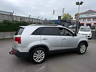 Used 2011 Kia Sorento Kx-3 Silver - Interior and Exterior details 9
