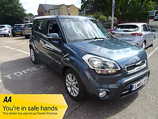 Used 2011 Kia Soul 2 Blue - Interior and Exterior details 3