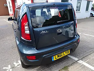 Used 2011 Kia Soul 2 Blue - Interior and Exterior details 6