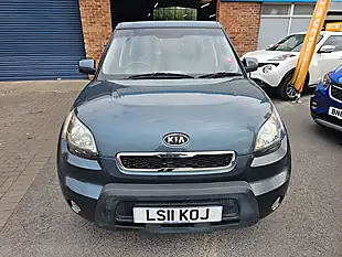Used 2011 Kia Soul 2 Moonlight Blue - Interior and Exterior details 2