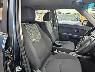 Used 2011 Kia Soul 2 Moonlight Blue - Interior and Exterior details 8