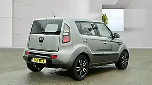 Used 2011 Kia Soul Tempest Silver - Interior and Exterior details 8
