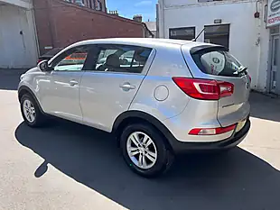 Used 2011 Kia Sportage Ecodynamics 1 Silver - Interior and Exterior details 6