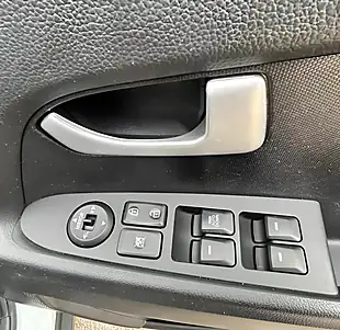 Used 2011 Kia Sportage Ecodynamics 1 White - Interior and Exterior details 12