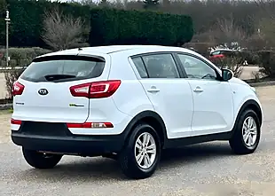 Used 2011 Kia Sportage Ecodynamics 1 White - Interior and Exterior details 6