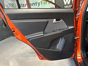 Used 2011 Kia Sportage Ecodynamics 3 Orange - Interior and Exterior details 13
