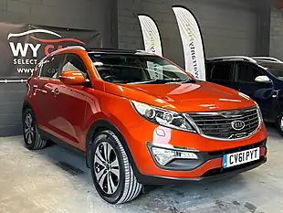 Used 2011 Kia Sportage Ecodynamics 3 Orange - Interior and Exterior details 4