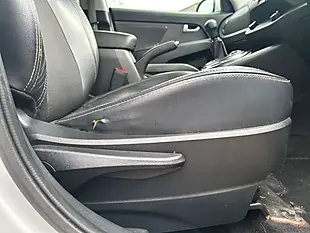 Used 2011 Kia Sportage KX-2 Silver - Interior and Exterior details 17
