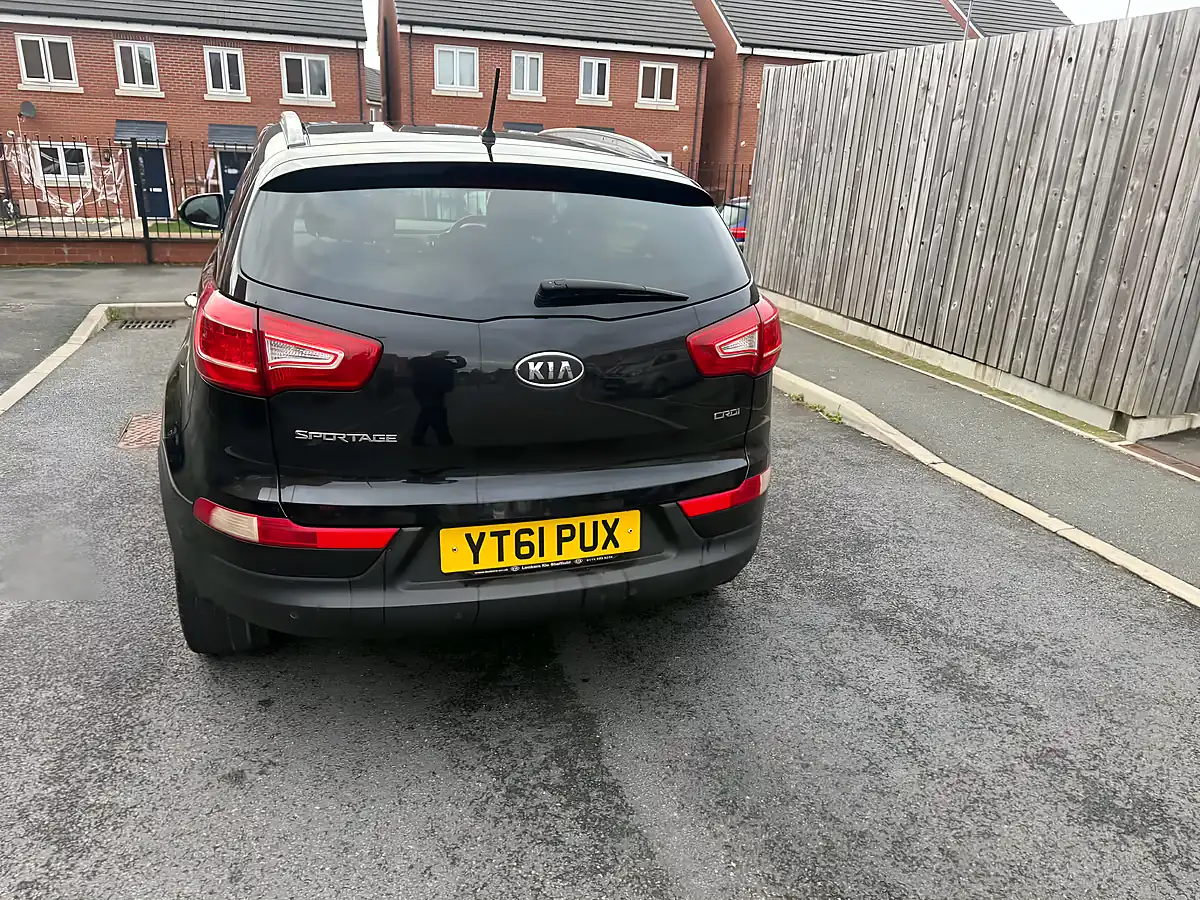 Used 2011 Kia Sportage KX-3 Black - Interior and Exterior details 10