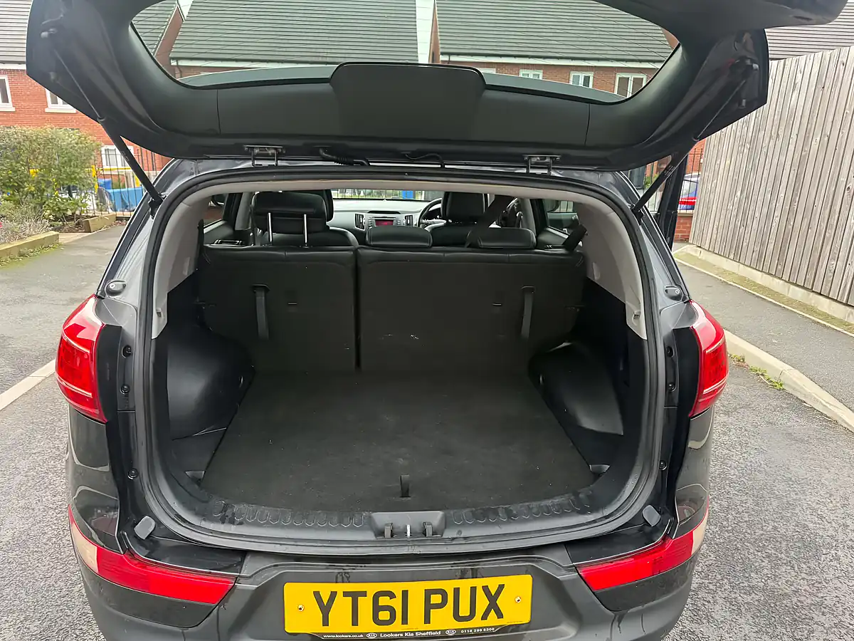 Used 2011 Kia Sportage KX-3 Black - Interior and Exterior details 12