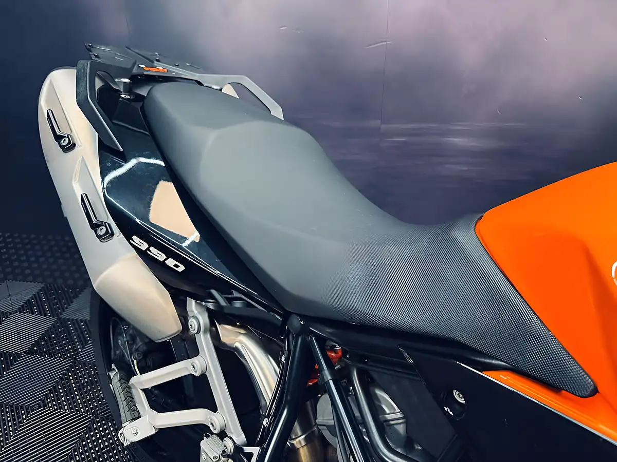Used 2011 Ktm 990 Supermoto T Orange - Interior and Exterior details 13