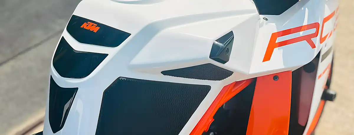 Used 2011 Ktm RC8 R - Interior and Exterior details 4