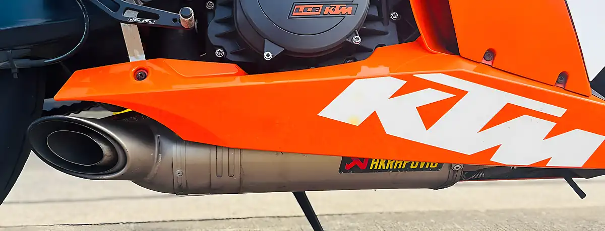 Used 2011 Ktm RC8 R - Interior and Exterior details 6