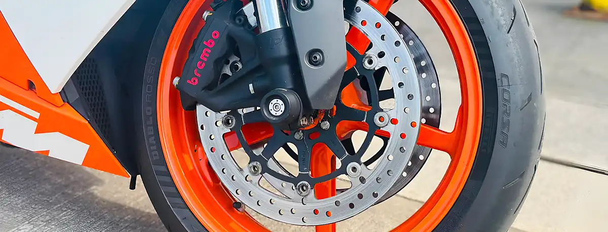 Used 2011 Ktm RC8 R - Interior and Exterior details 8