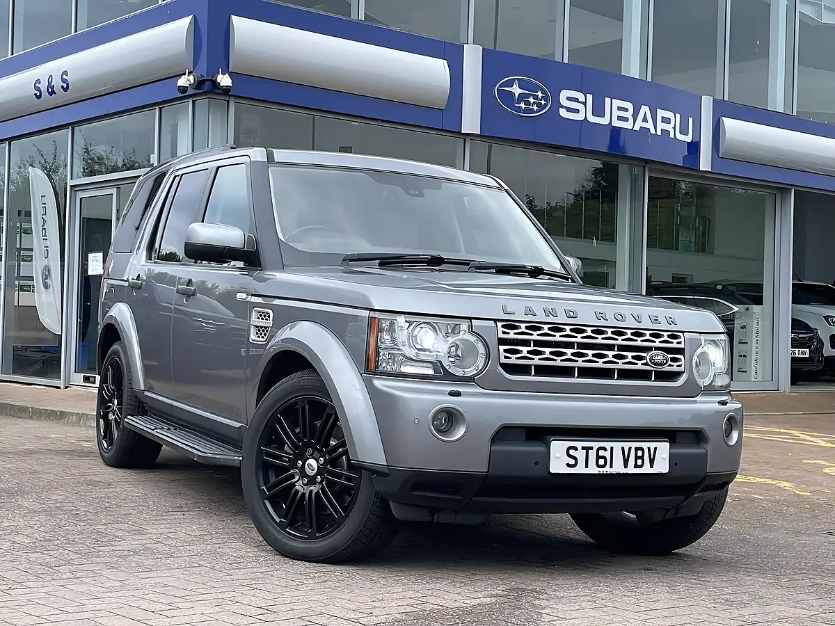 Used 2011 Land Rover Discovery 4 Hse Grey - Front View