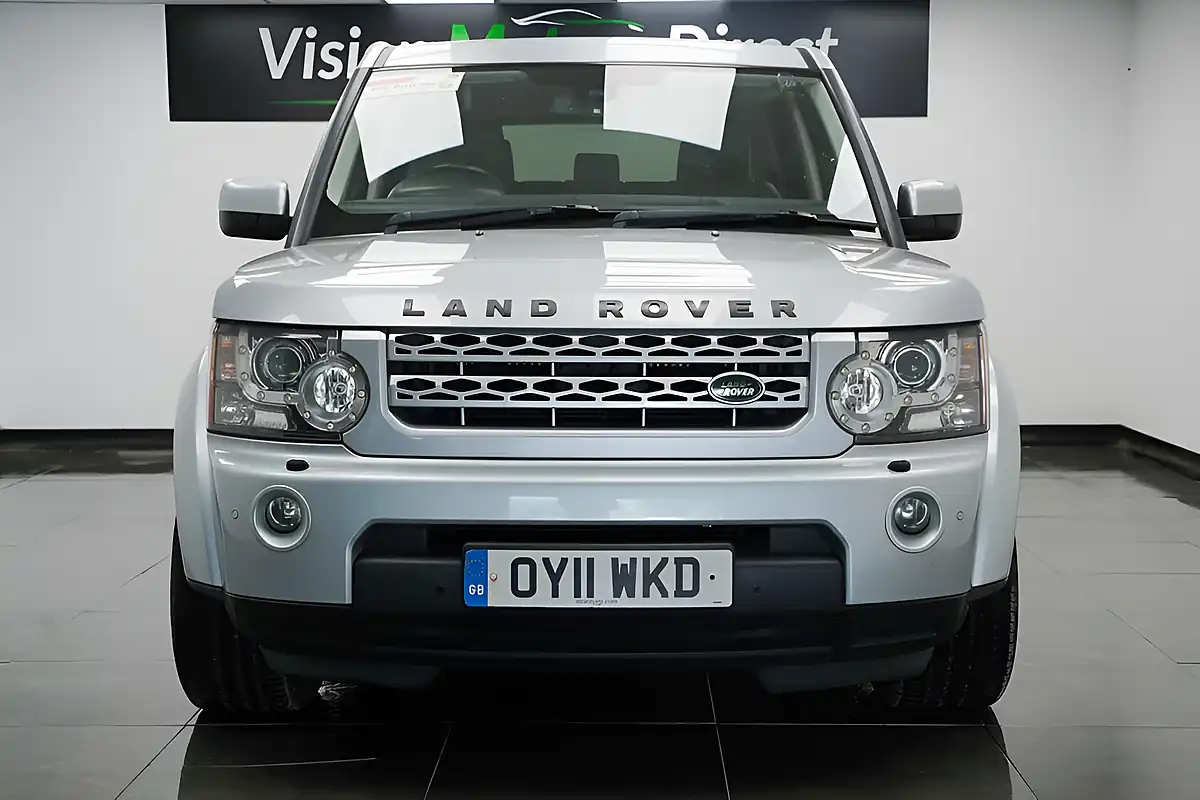 Used 2011 Land Rover Discovery 4 Hse Silver - Interior and Exterior details 2