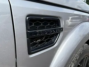 Used 2011 Land Rover Discovery 4 Landmark Le Grey - Interior and Exterior details 10