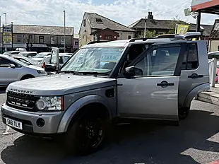 Used 2011 Land Rover Discovery 4 Landmark Le Grey - Interior and Exterior details 11
