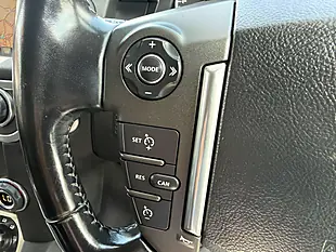 Used 2011 Land Rover Discovery 4 Landmark Le Grey - Interior and Exterior details 15
