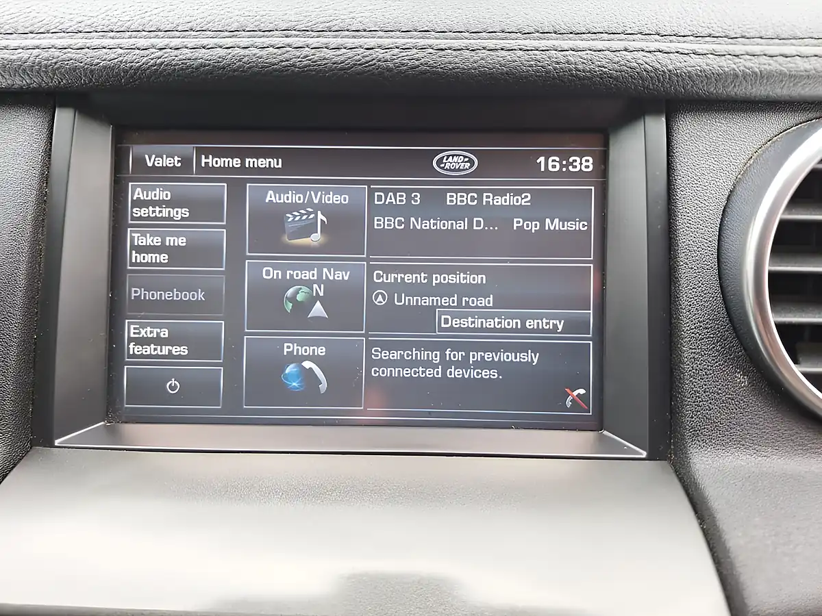 Used 2011 Land Rover Discovery 4 Xs Grey - Interior and Exterior details 16