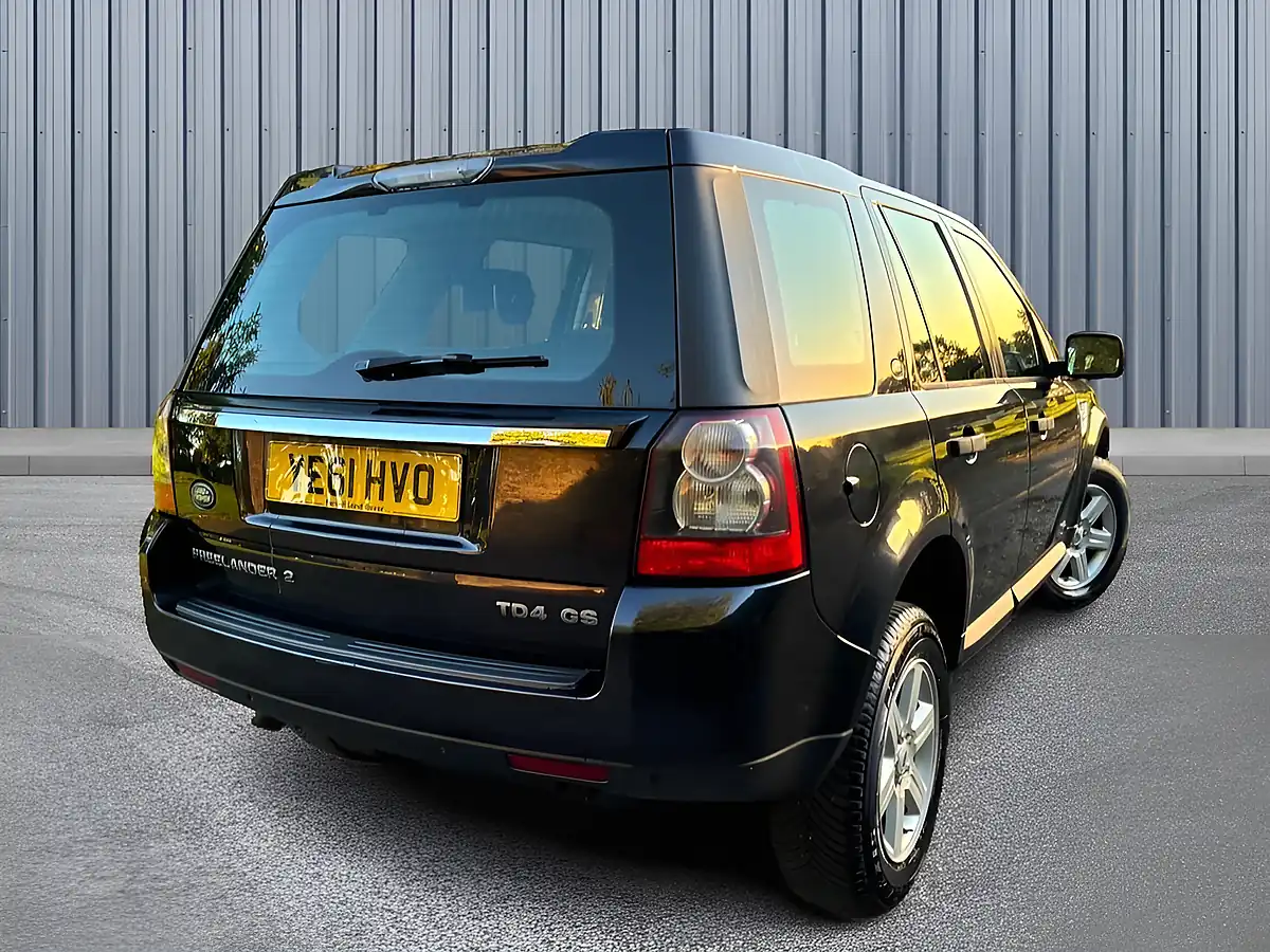 Used 2011 Land Rover Freelander 2 Gs Black - Interior and Exterior details 6