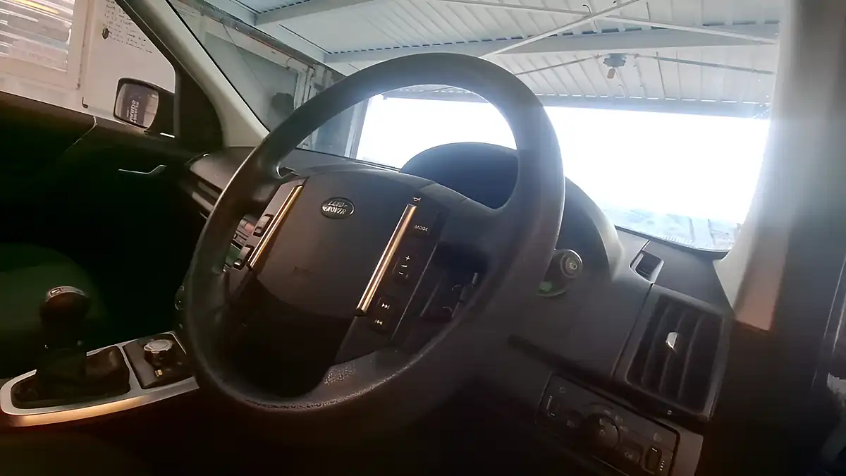 Used 2011 Land Rover Freelander 2 Gs Grey - Interior and Exterior details 19