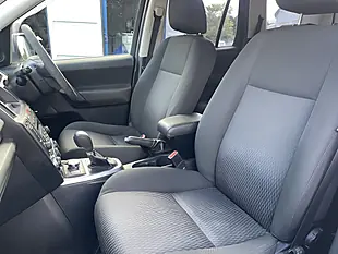 Used 2011 Land Rover Freelander 2 Gs Silver - Interior and Exterior details 13
