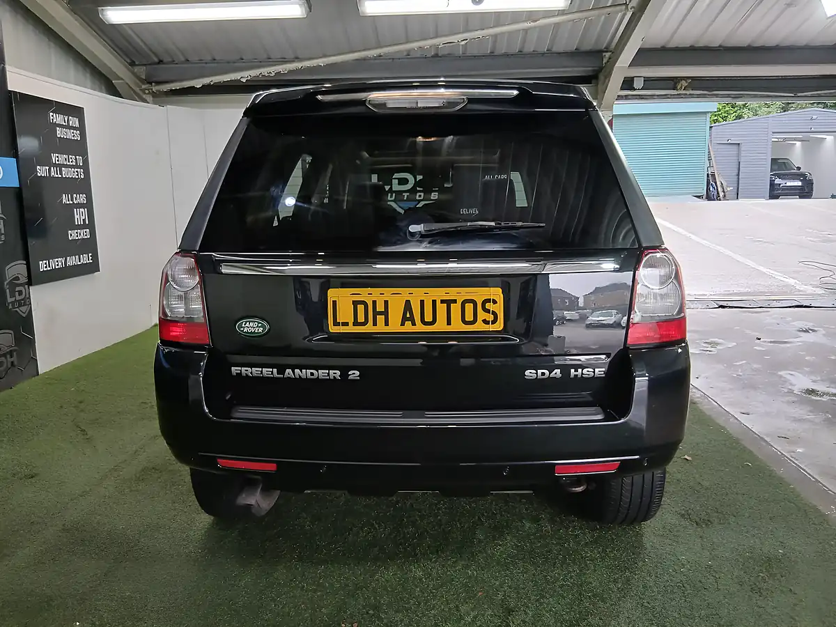 Used 2011 Land Rover Freelander 2 Hse Black - Interior and Exterior details 4