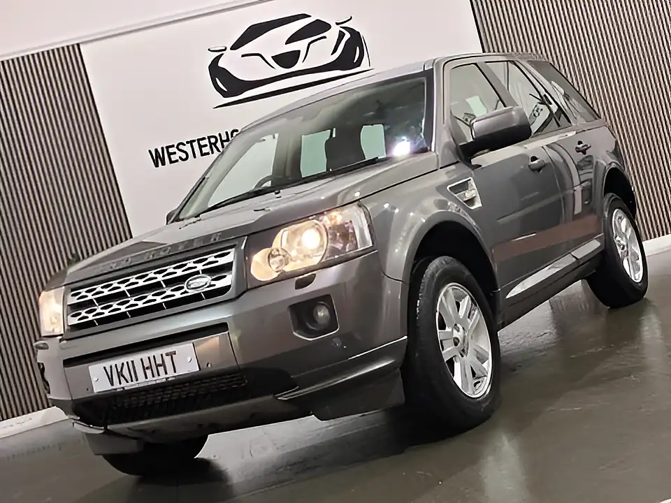 Used 2011 Land Rover Freelander 2 Xs Commandshift Grey - Interior and Exterior details 6