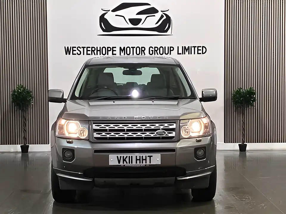 Used 2011 Land Rover Freelander 2 Xs Commandshift Grey - Interior and Exterior details 9
