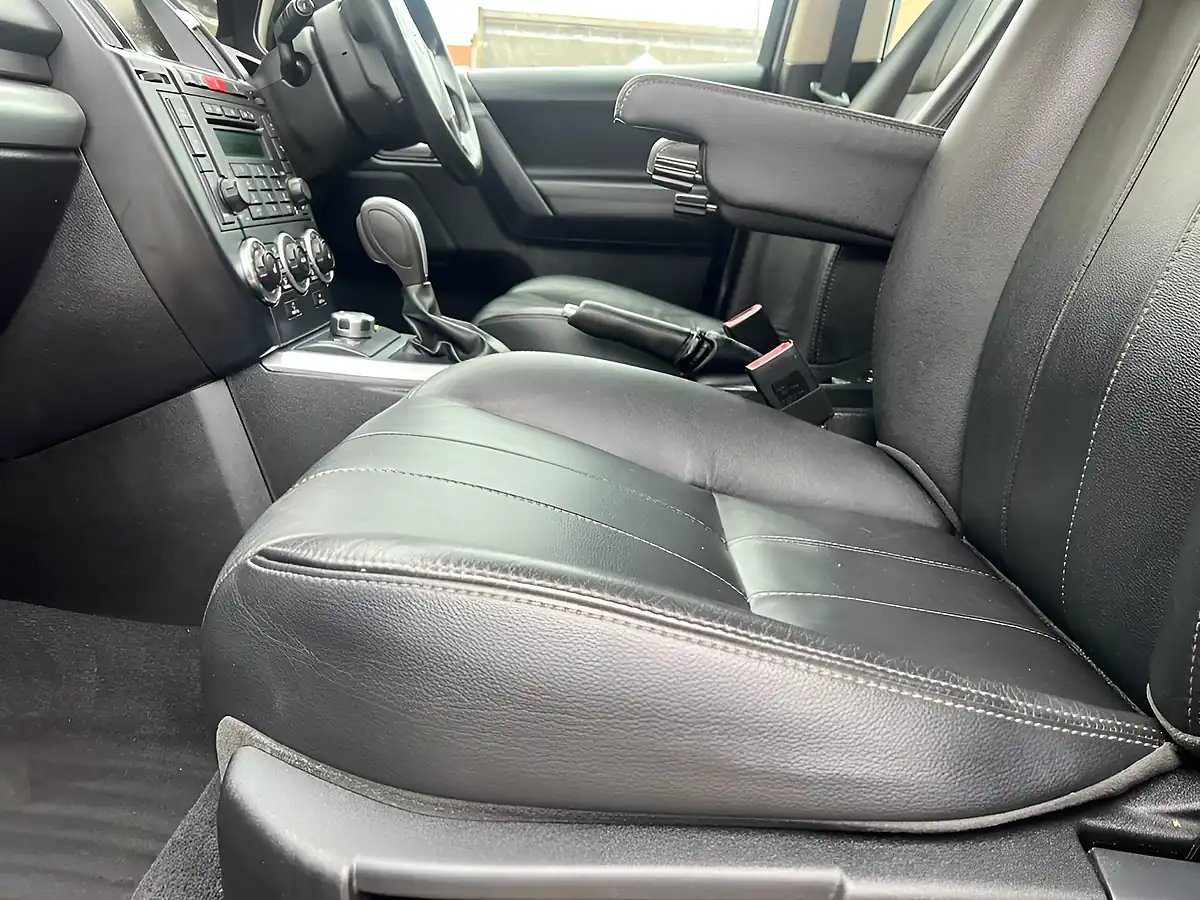 Used 2011 Land Rover Freelander 2 Xs Grey - Interior and Exterior details 19
