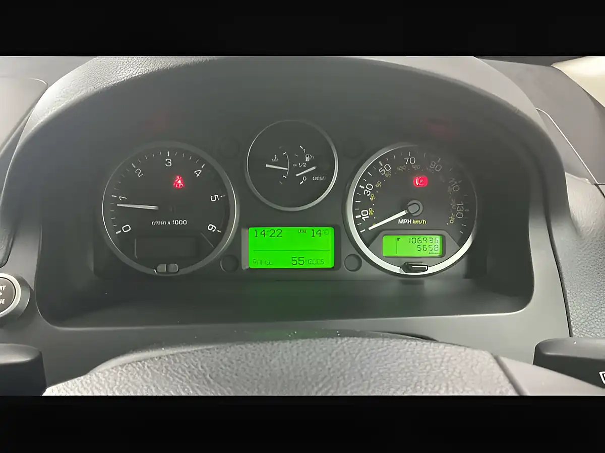 Used 2011 Land Rover Freelander Xs Stornoway Grey - Interior and Exterior details 13
