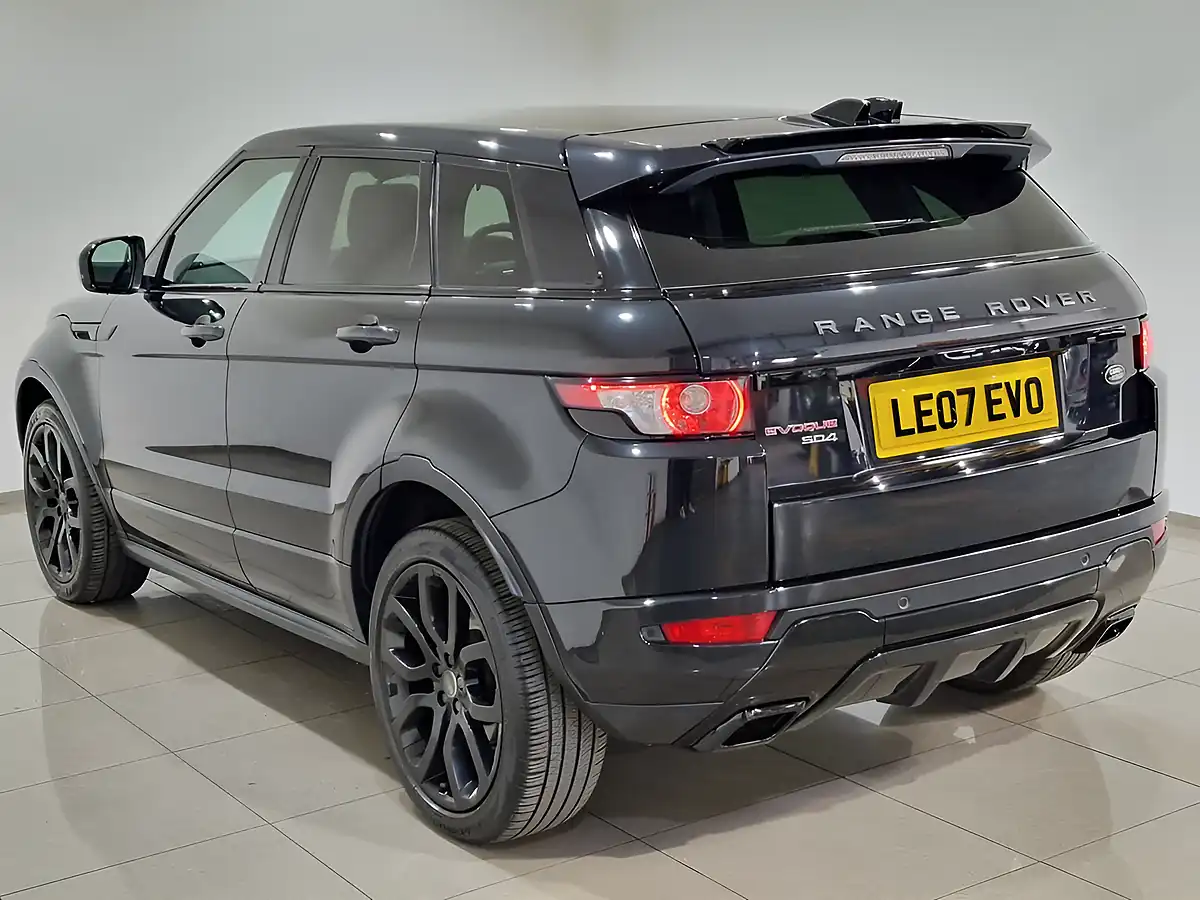 Used 2011 Land Rover Range Rover Evoque Dynamic Black - Interior and Exterior details 4