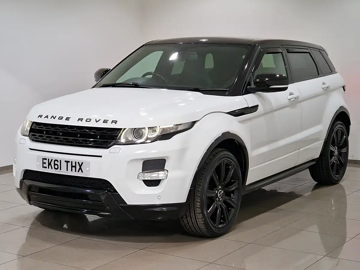 Used 2011 Land Rover Range Rover Evoque Dynamic Lux White - Interior and Exterior details 3