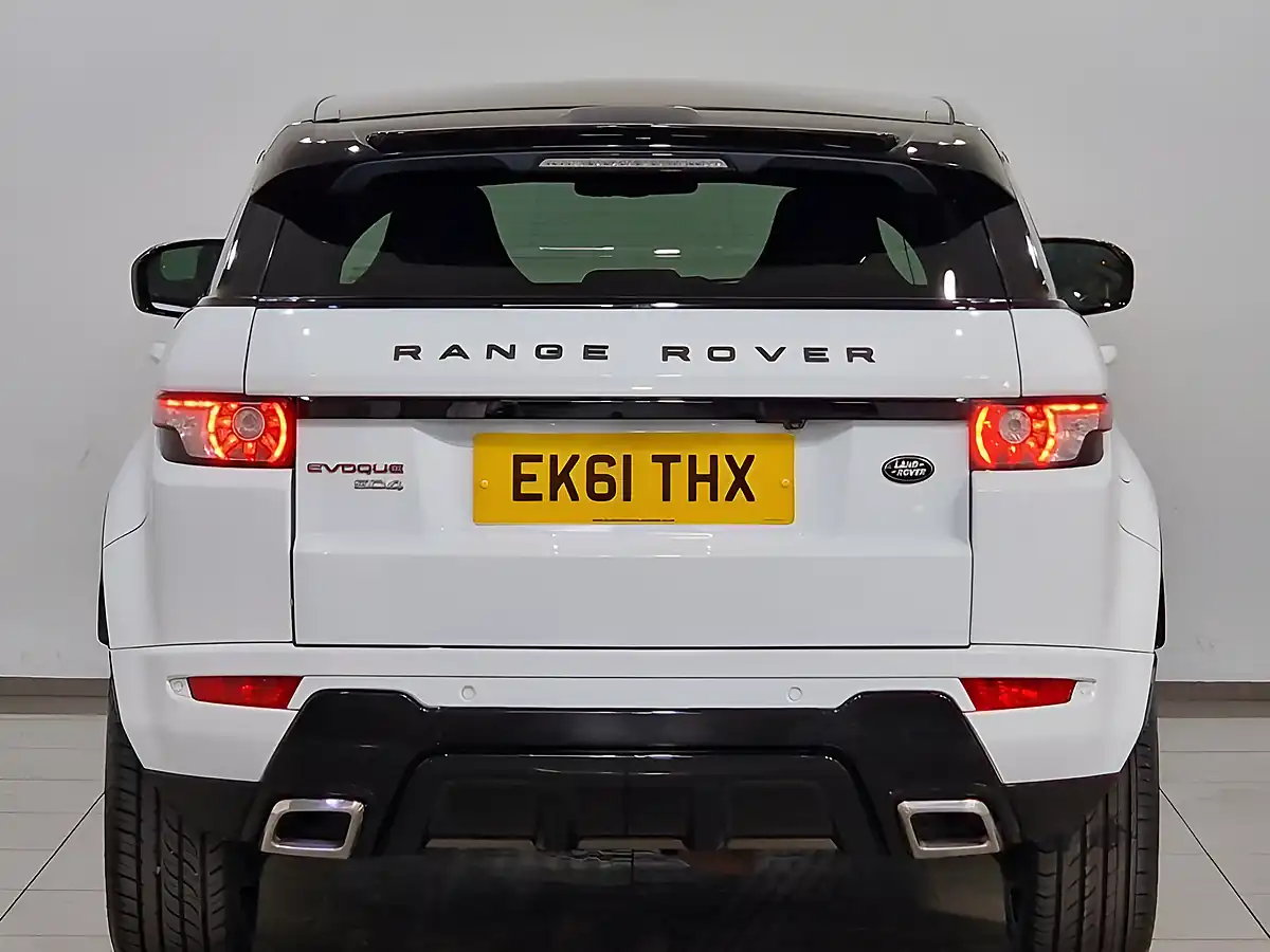 Used 2011 Land Rover Range Rover Evoque Dynamic Lux White - Interior and Exterior details 5