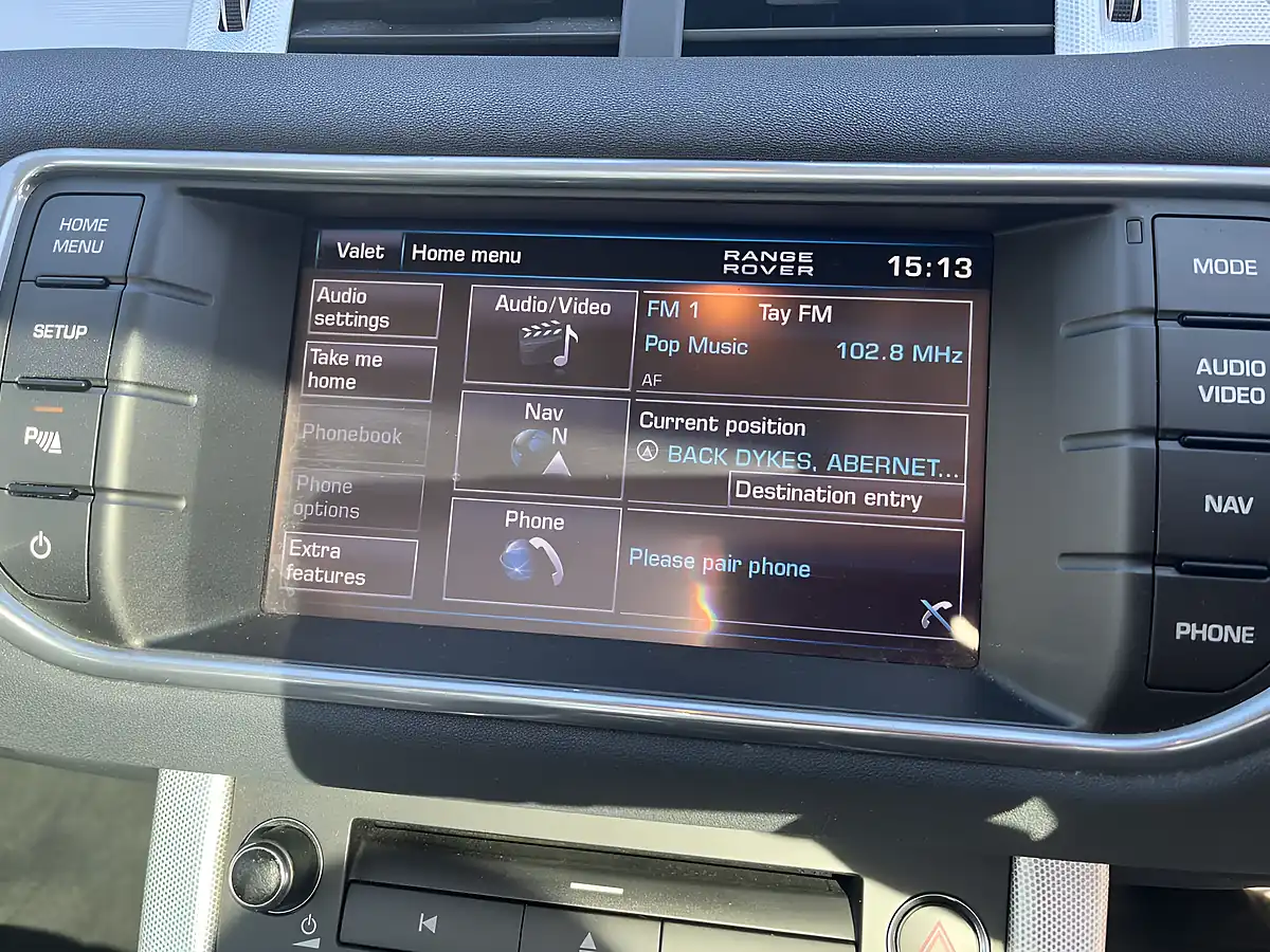 Used 2011 Land Rover Range Rover Evoque Dynamic Orkney Grey - Interior and Exterior details 11