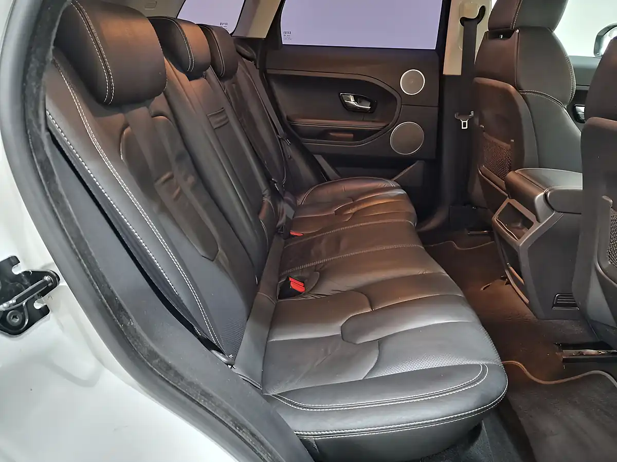 Used 2011 Land Rover Range Rover Evoque Dynamic White - Interior and Exterior details 14