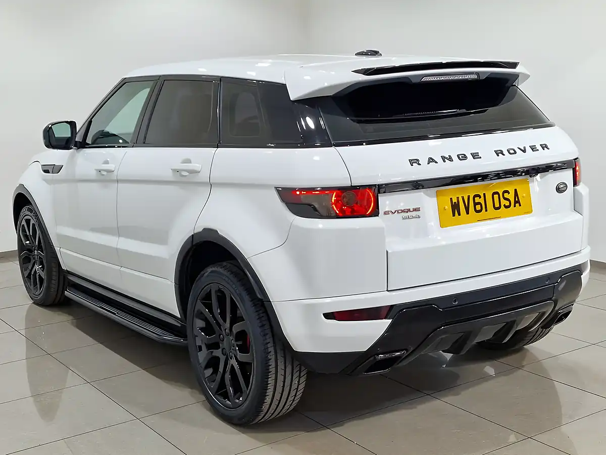 Used 2011 Land Rover Range Rover Evoque Dynamic White - Interior and Exterior details 4