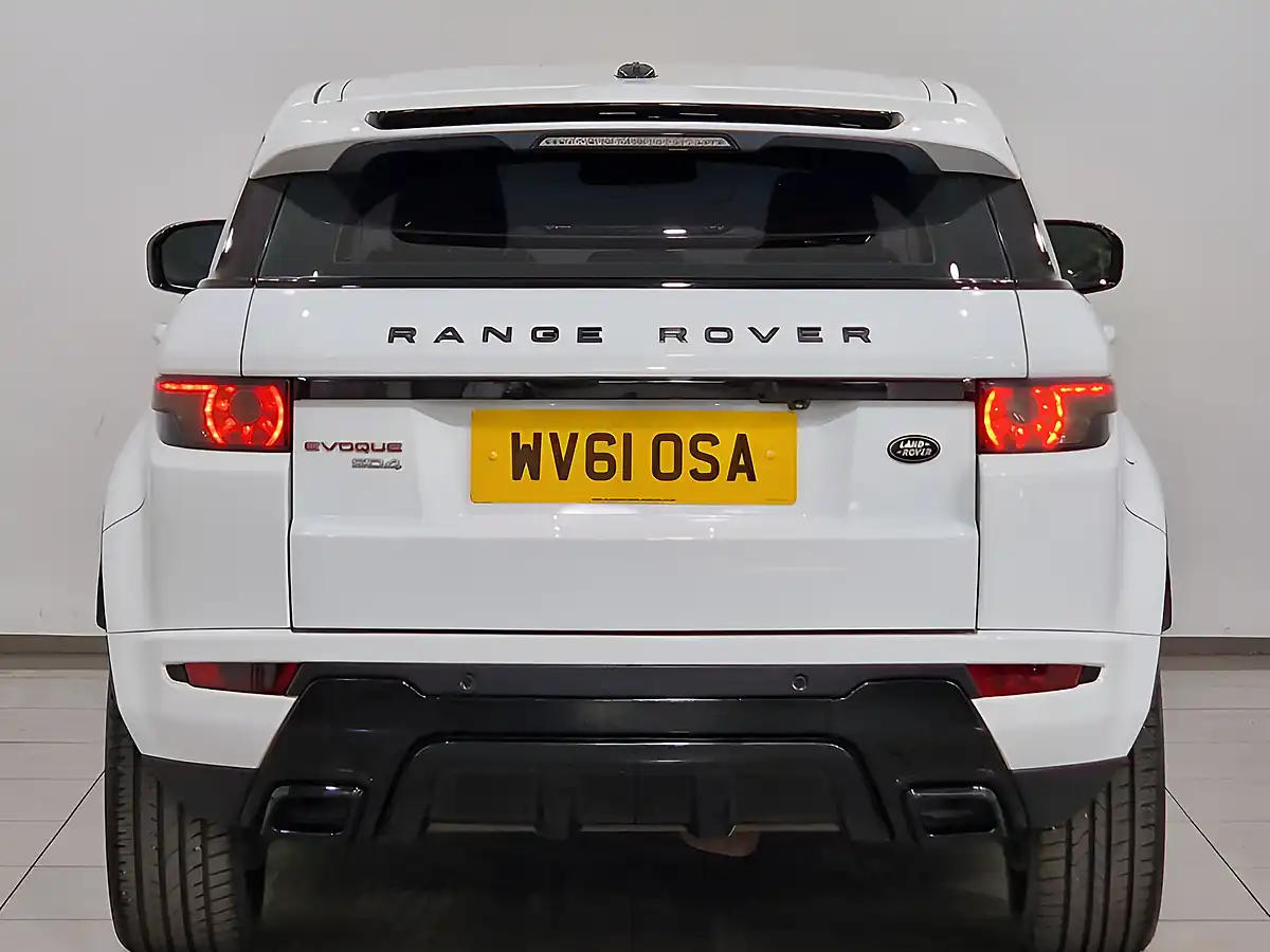 Used 2011 Land Rover Range Rover Evoque Dynamic White - Interior and Exterior details 5