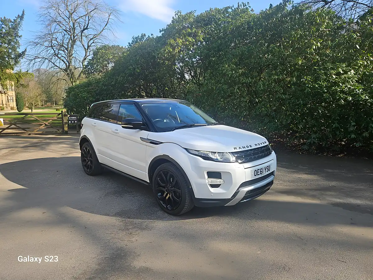 Used 2011 Land Rover Range Rover Evoque Dynamic White - Interior and Exterior details 6