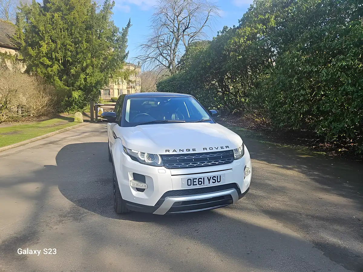 Used 2011 Land Rover Range Rover Evoque Dynamic White - Interior and Exterior details 9