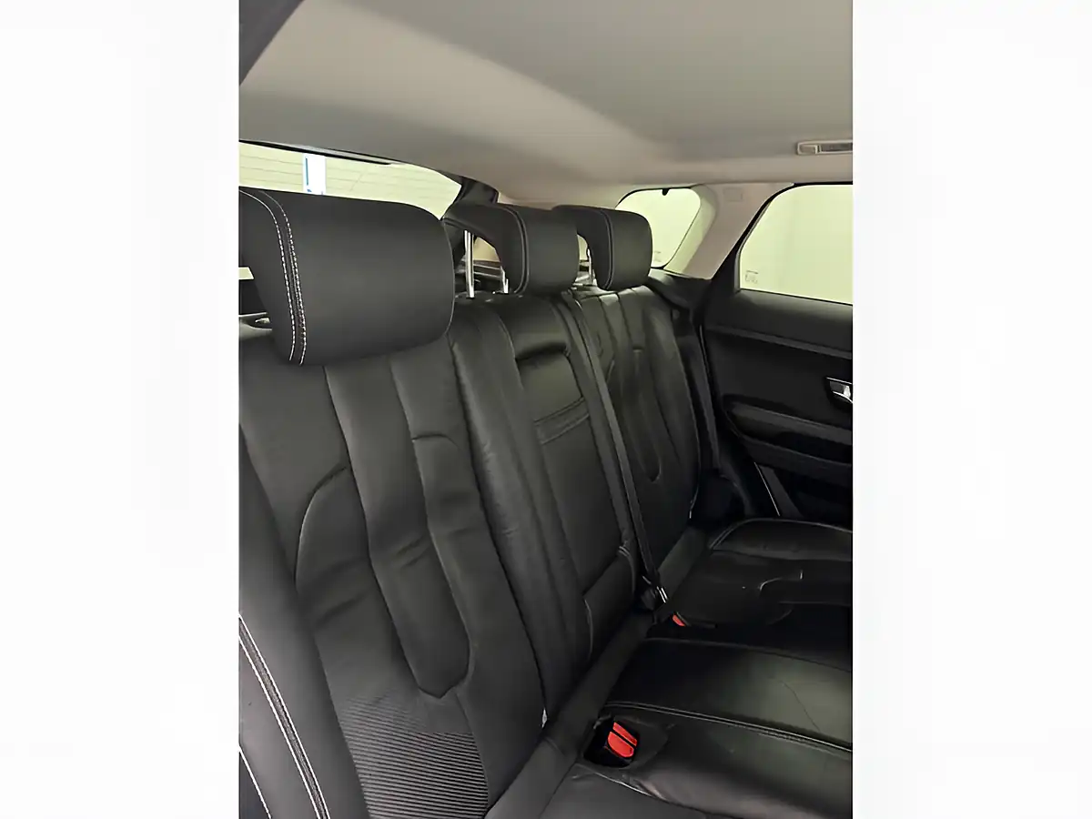 Used 2011 Land Rover Range Rover Evoque Dynamic White - Interior and Exterior details 12