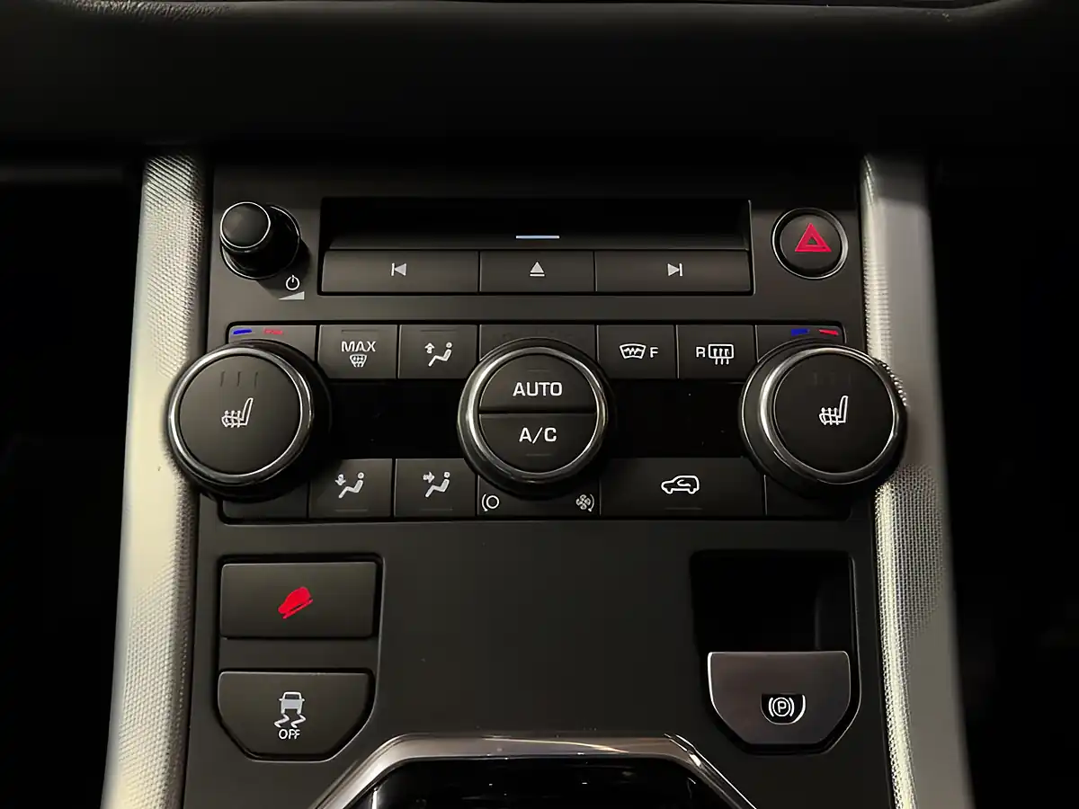 Used 2011 Land Rover Range Rover Evoque Dynamic White - Interior and Exterior details 15