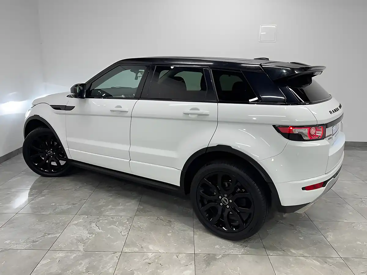 Used 2011 Land Rover Range Rover Evoque Dynamic White - Interior and Exterior details 6