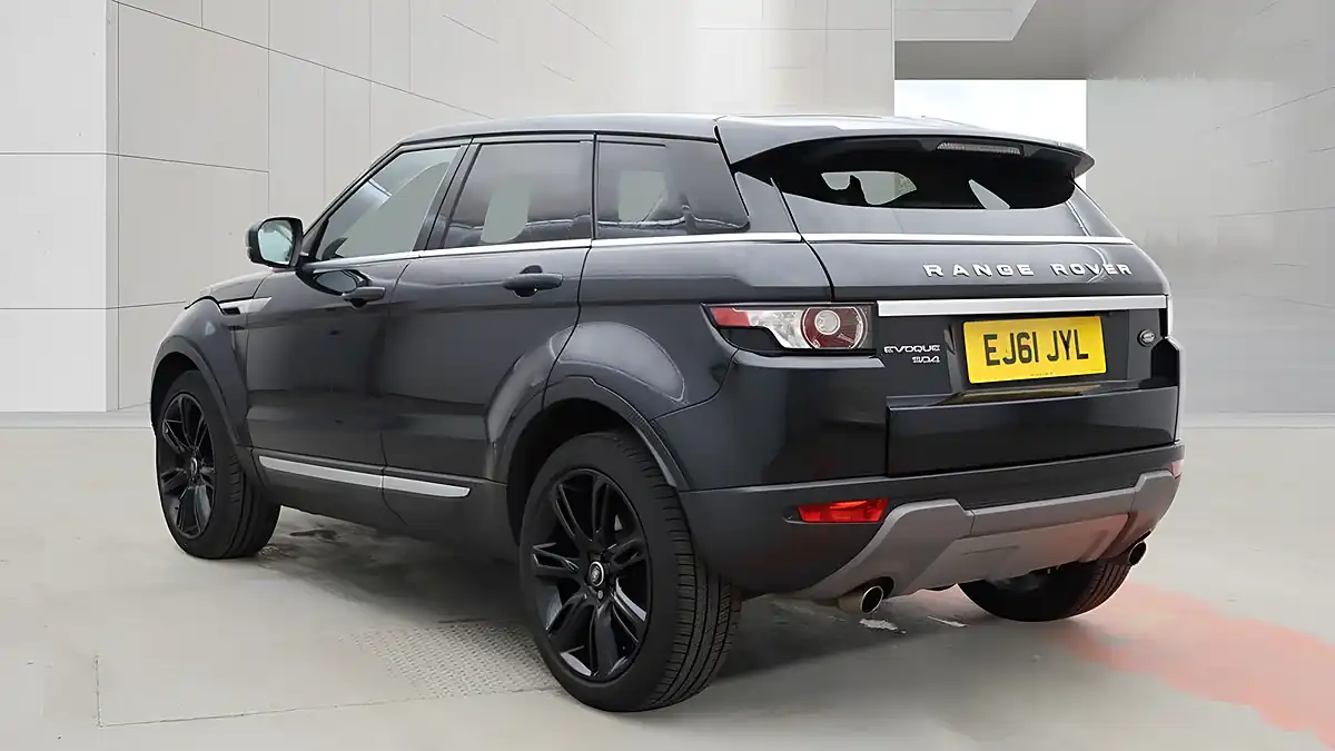 Used 2011 Land Rover Range Rover Evoque Prestige Black - Interior and Exterior details 3