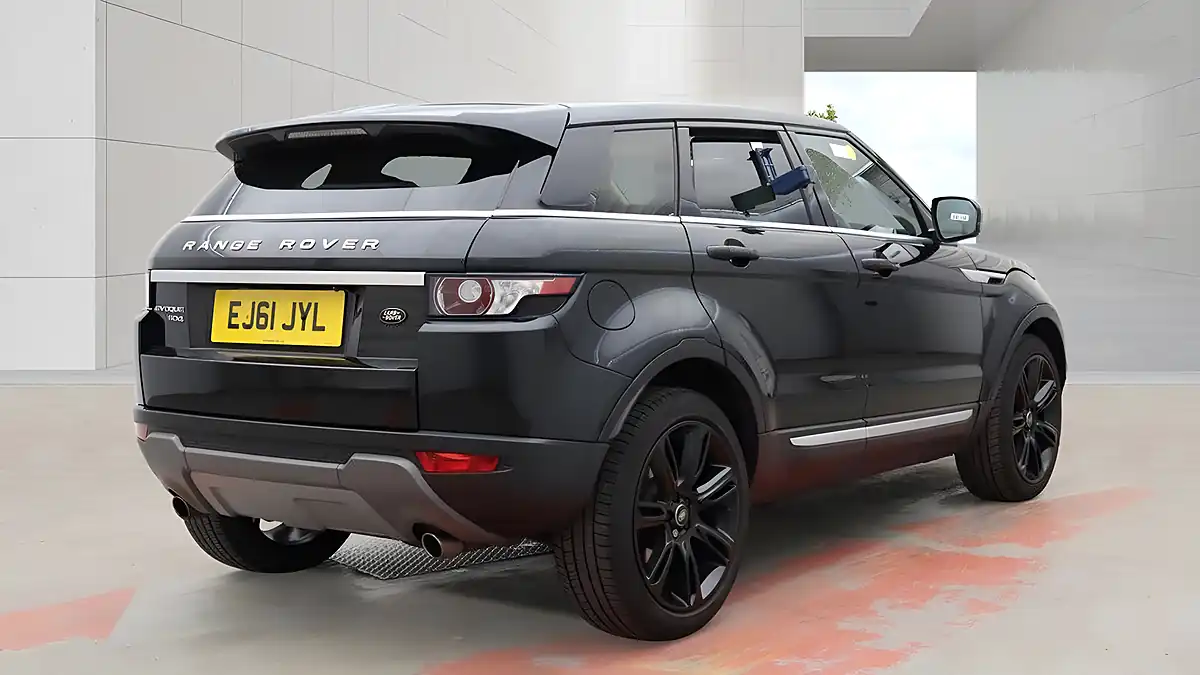 Used 2011 Land Rover Range Rover Evoque Prestige Black - Interior and Exterior details 4