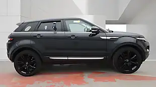 Used 2011 Land Rover Range Rover Evoque Prestige Black - Interior and Exterior details 5