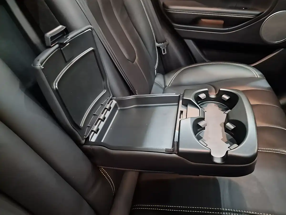 Used 2011 Land Rover Range Rover Evoque Prestige Silver - Interior and Exterior details 15